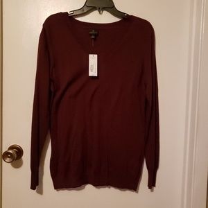 NWT Maroon lightweight sweater
